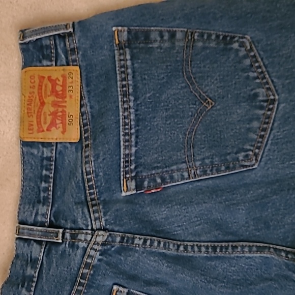 Men’s Levi’s 505 Straight Leg Jeans - Picture 3 of 6
